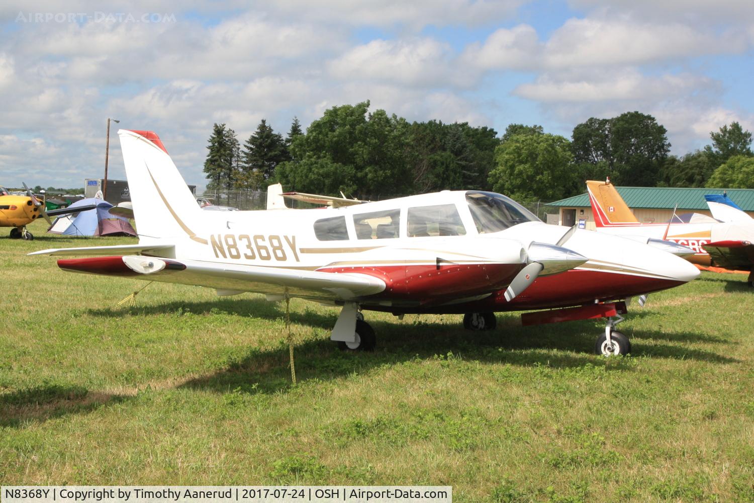 N8368Y, 1967 Piper PA-30 Twin Comanche Twin Comanche C/N 30-1518, 1967 Piper PA-30, c/n: 30-1518