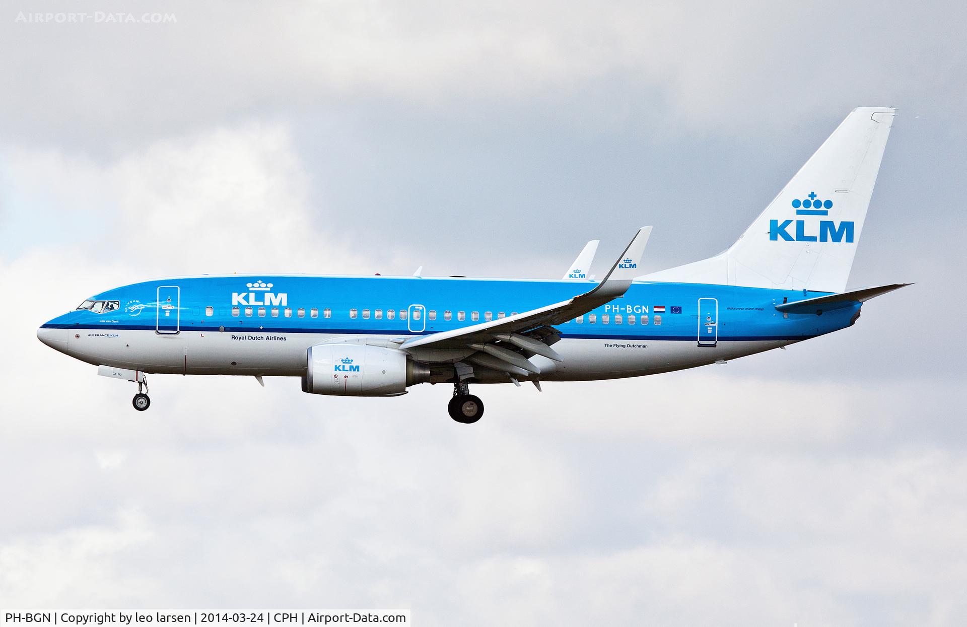 PH-BGN, 2011 Boeing 737-7K2 C/N 38125, Copenhagen 24.3.2014