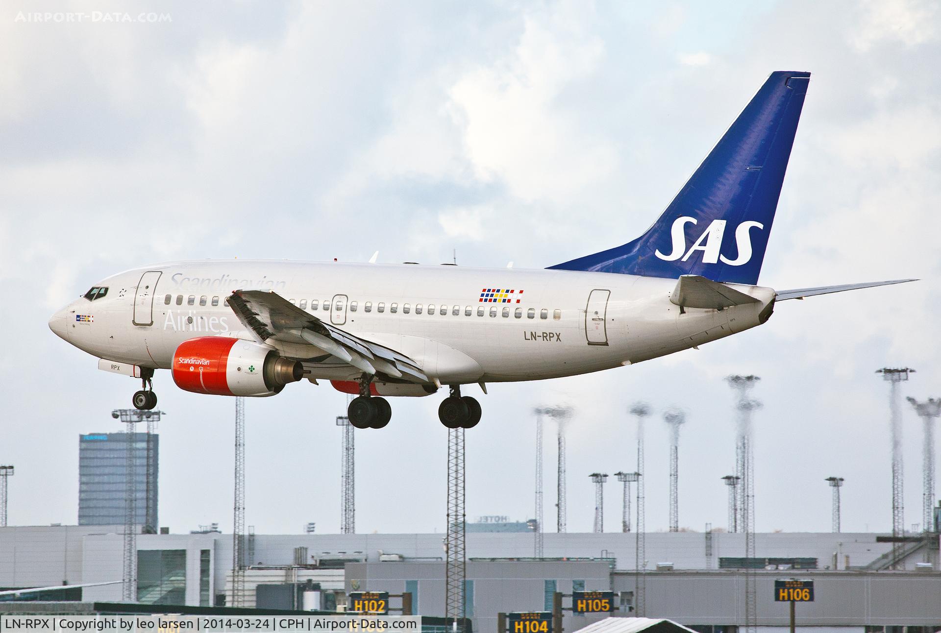 LN-RPX, 1998 Boeing 737-683 C/N 28291, Copenhagen 24.3.2014