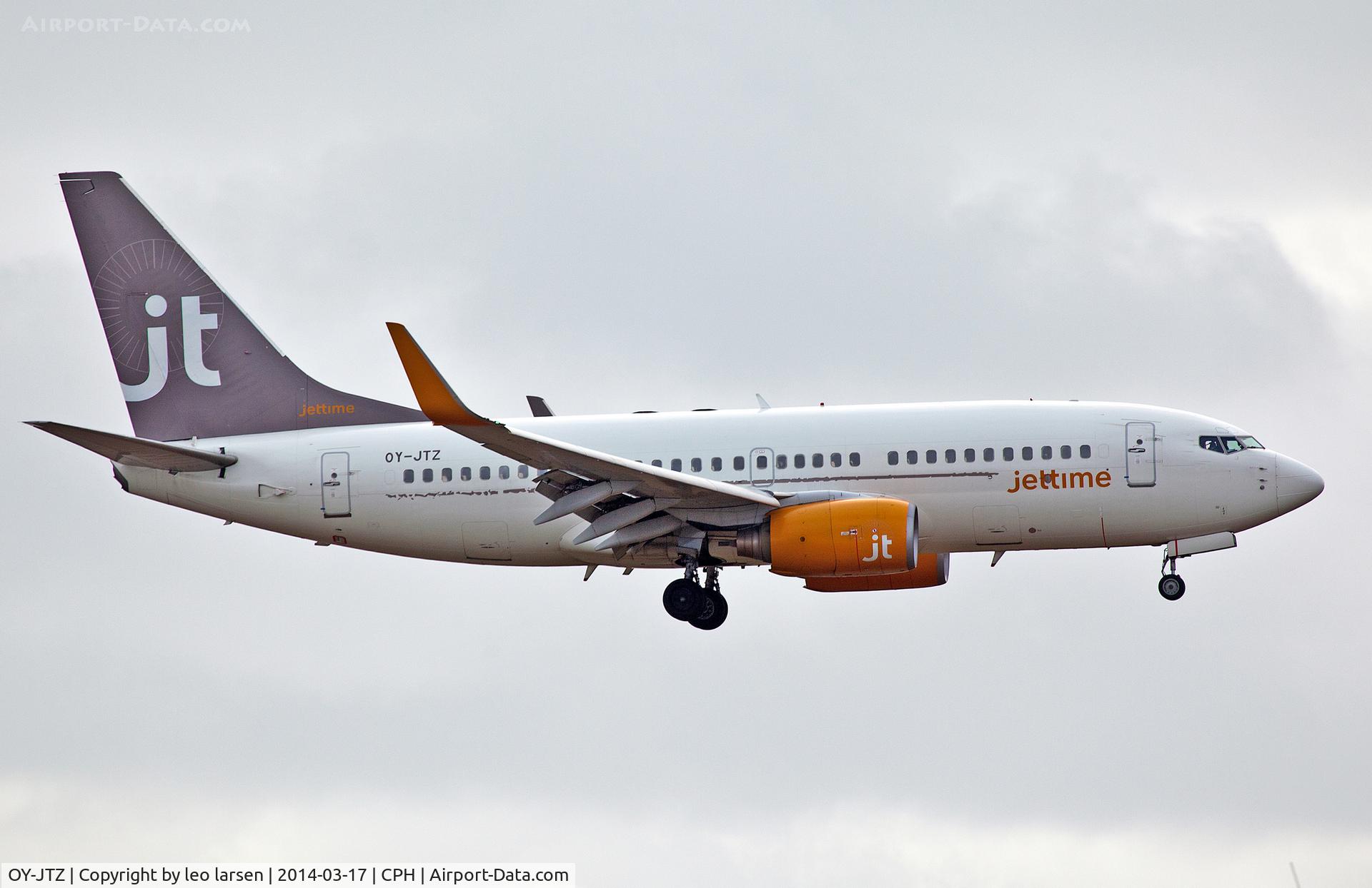 OY-JTZ, 1999 Boeing 737-73S C/N 29083, Copenhagen 17.3.2014