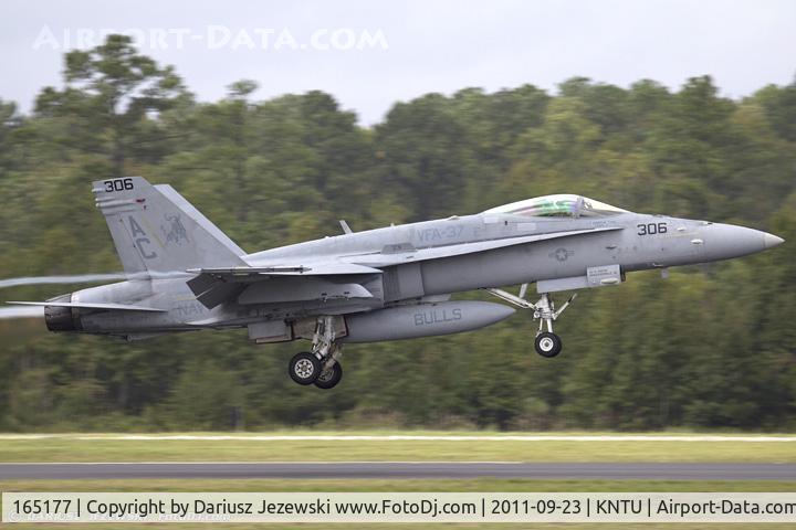 165177, McDonnell Douglas F/A-18C Hornet C/N 1299/C402, F/A-18C Hornet 165177 AC-306 from VFA-37 