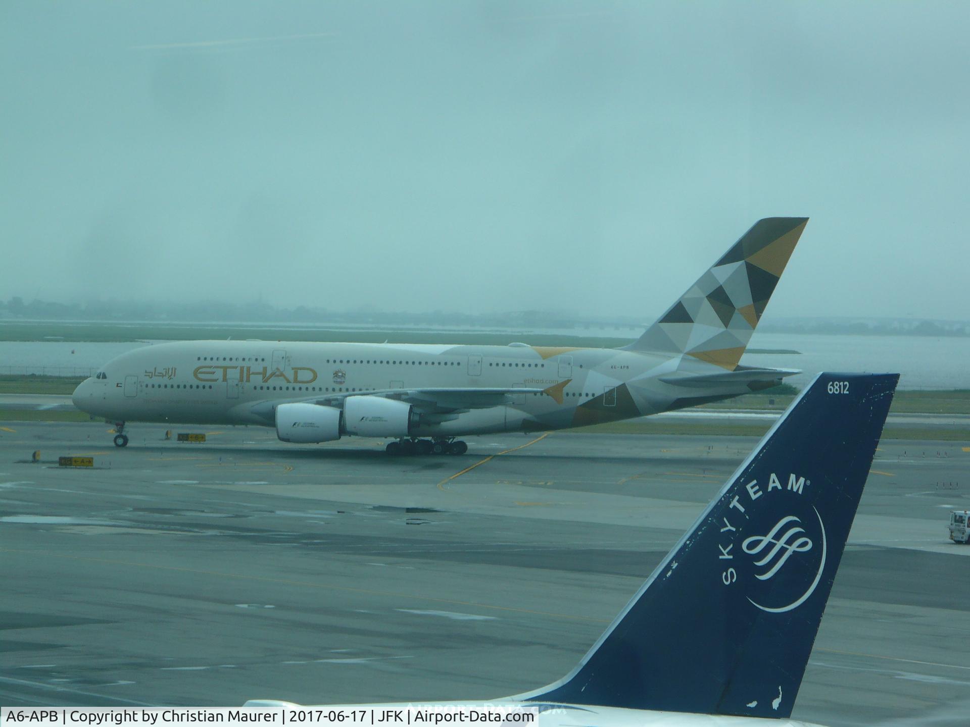 A6-APB, 2014 Airbus A380-861 C/N 170, Etihad A380