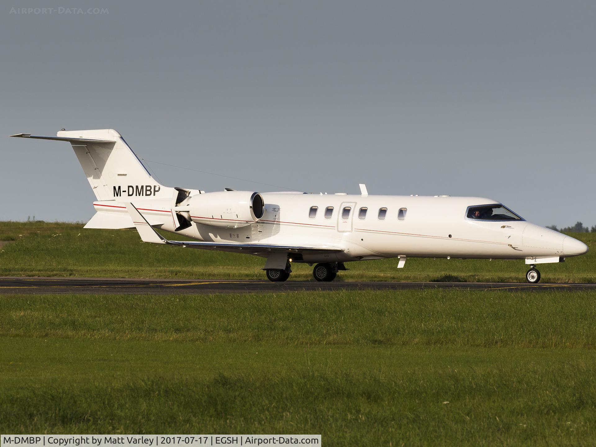 M-DMBP, 2012 Learjet 40 C/N 45-2133, arriving at NWI