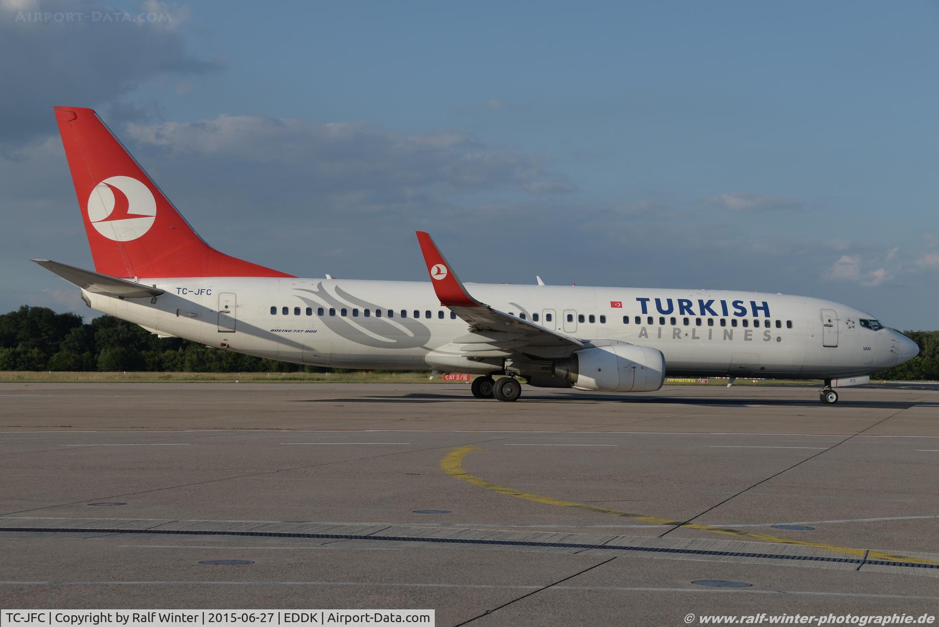 TC-JFC, 1998 Boeing 737-8F2 C/N 29765, Boeing 737-8F2(W) - TK THY Turkish Airlines 'Van' - 29765 - TC-JFC - 27.06.2015 - CGN