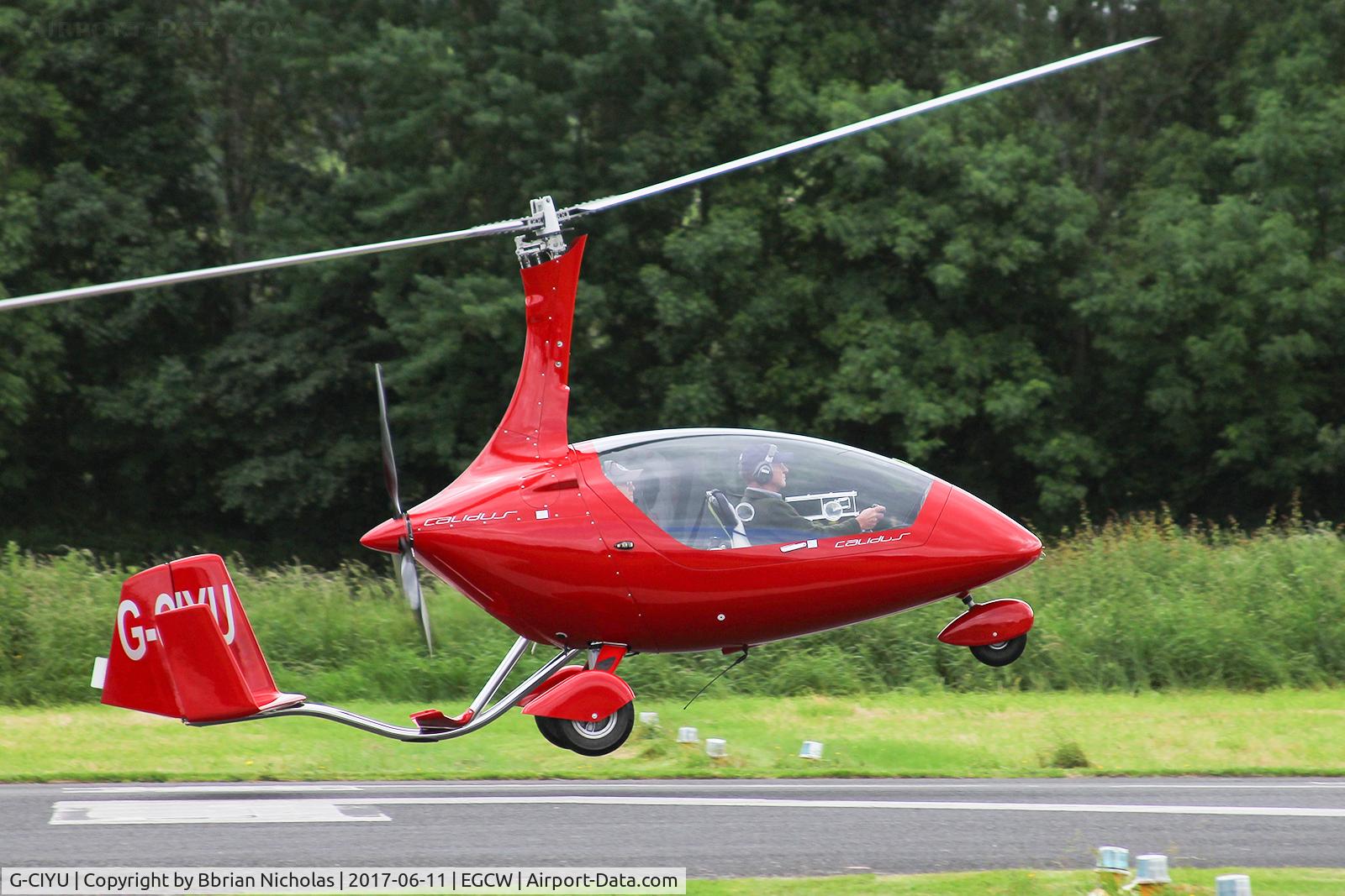 G-CIYU, 2016 RotorSport UK Calidus C/N RSUK/CALS/029, Arriving for Bob Jones Memorial Welshpool Air Show.