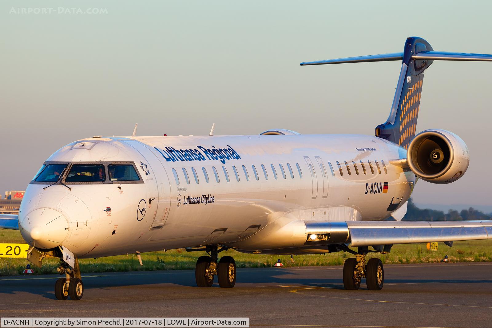D-ACNH, 2009 Bombardier CRJ-900 NG (CL-600-2D24) C/N 15247, D-ACNH @ Linz Airport