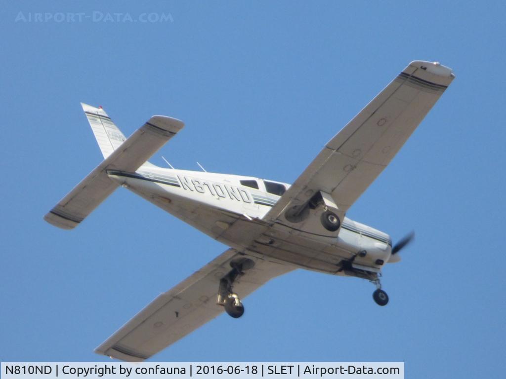 N810ND, 1989 Piper PA-28R-201 Cherokee Arrow III C/N 2837019, Arriving to El Trompillo