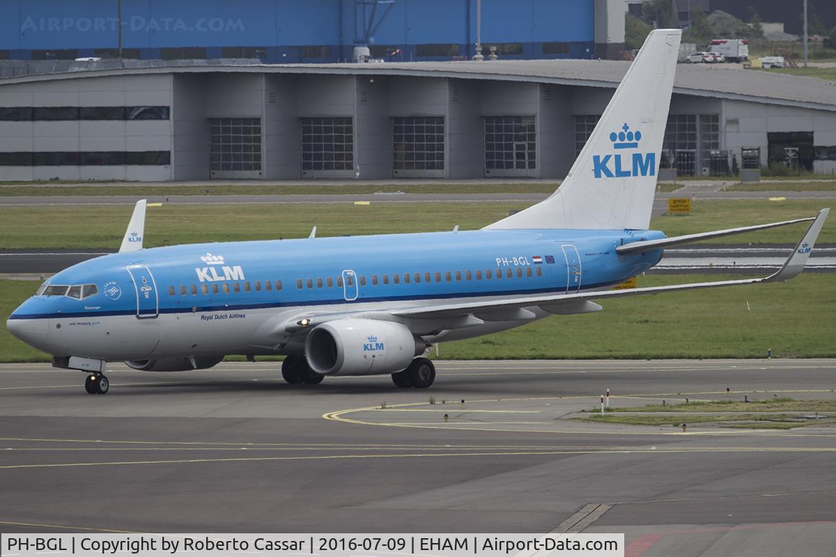 PH-BGL, 2010 Boeing 737-7K2 C/N 30369, Schiphol