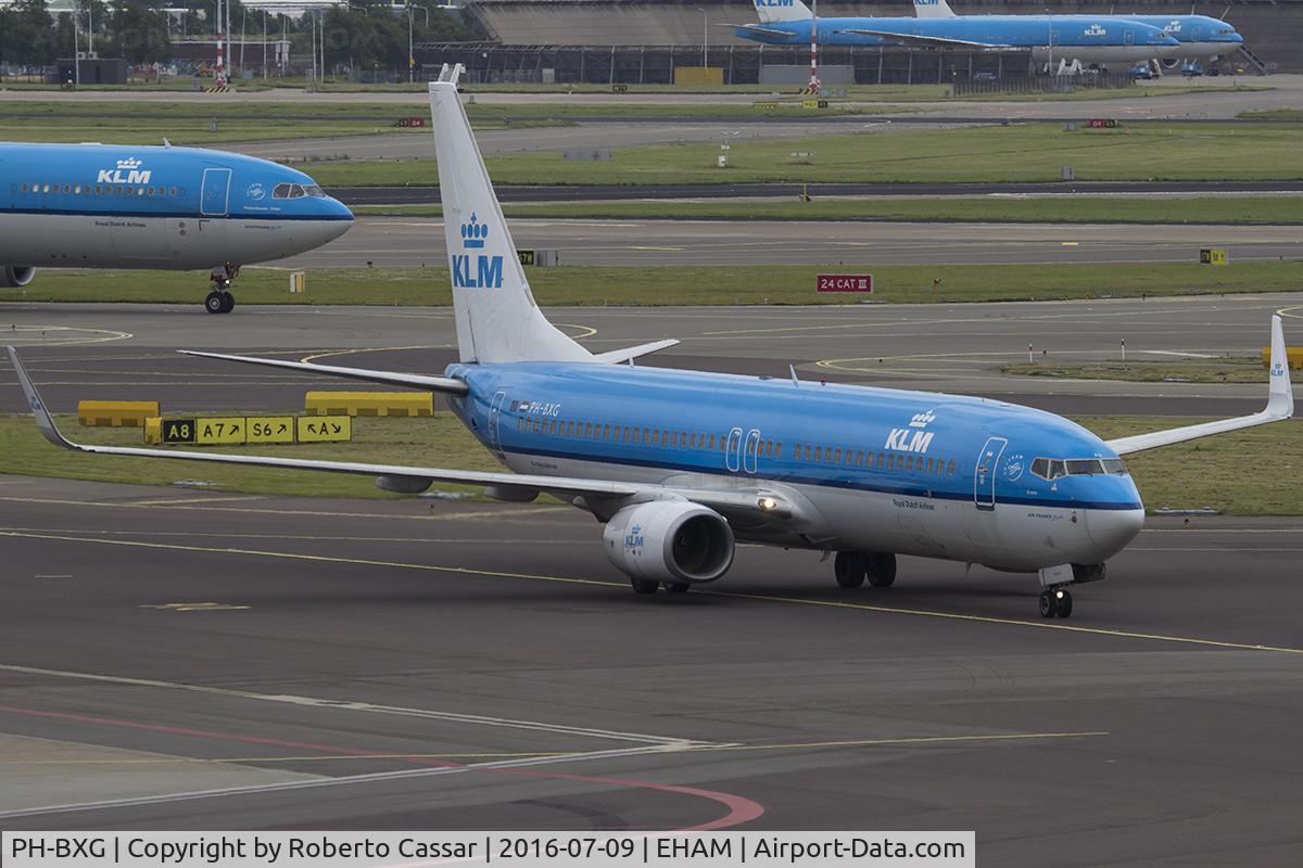PH-BXG, 2000 Boeing 737-8K2 C/N 30357, Schiphol