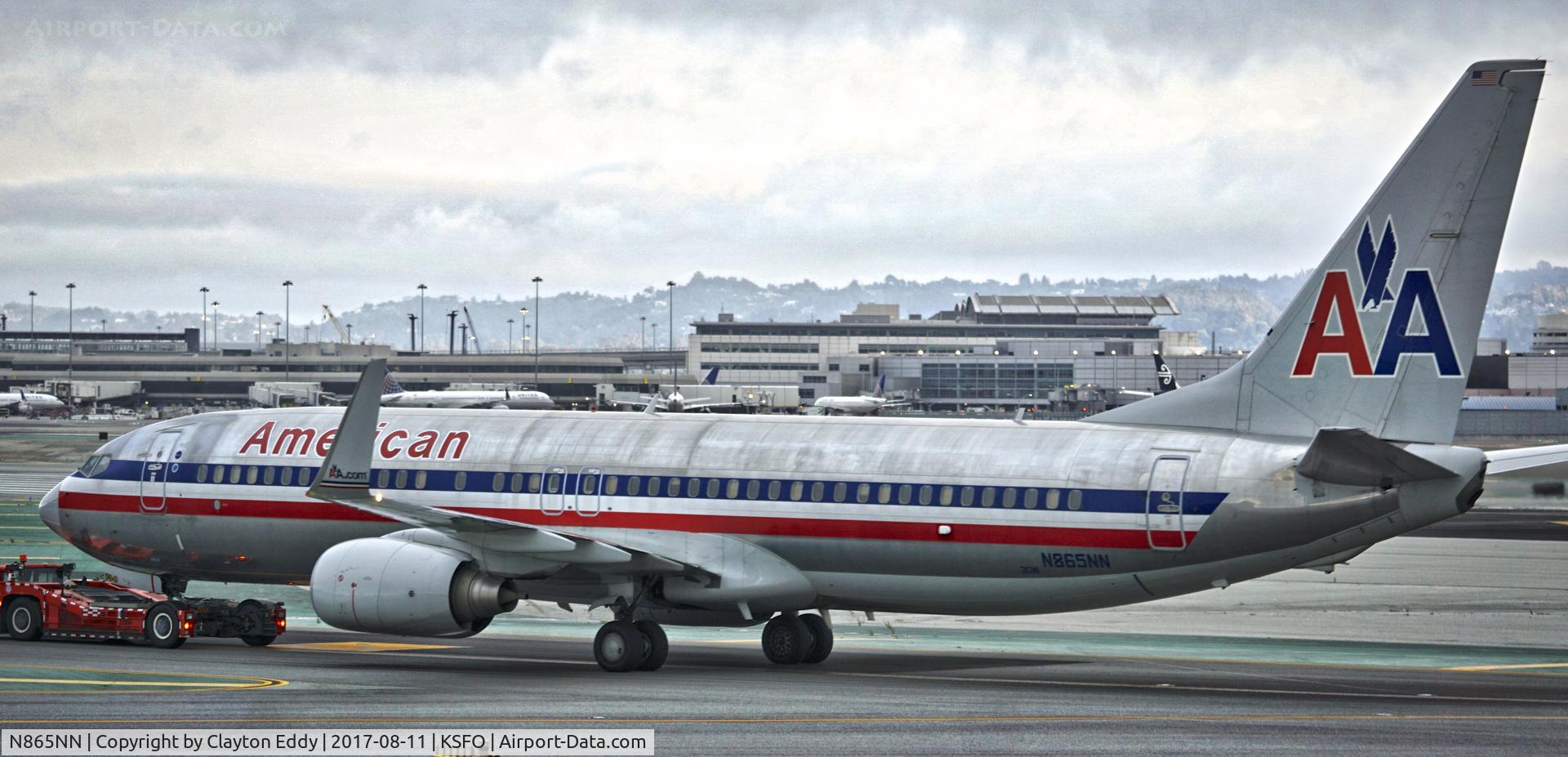 N865NN, 2010 Boeing 737-823 C/N 29554, SFO 2017.
