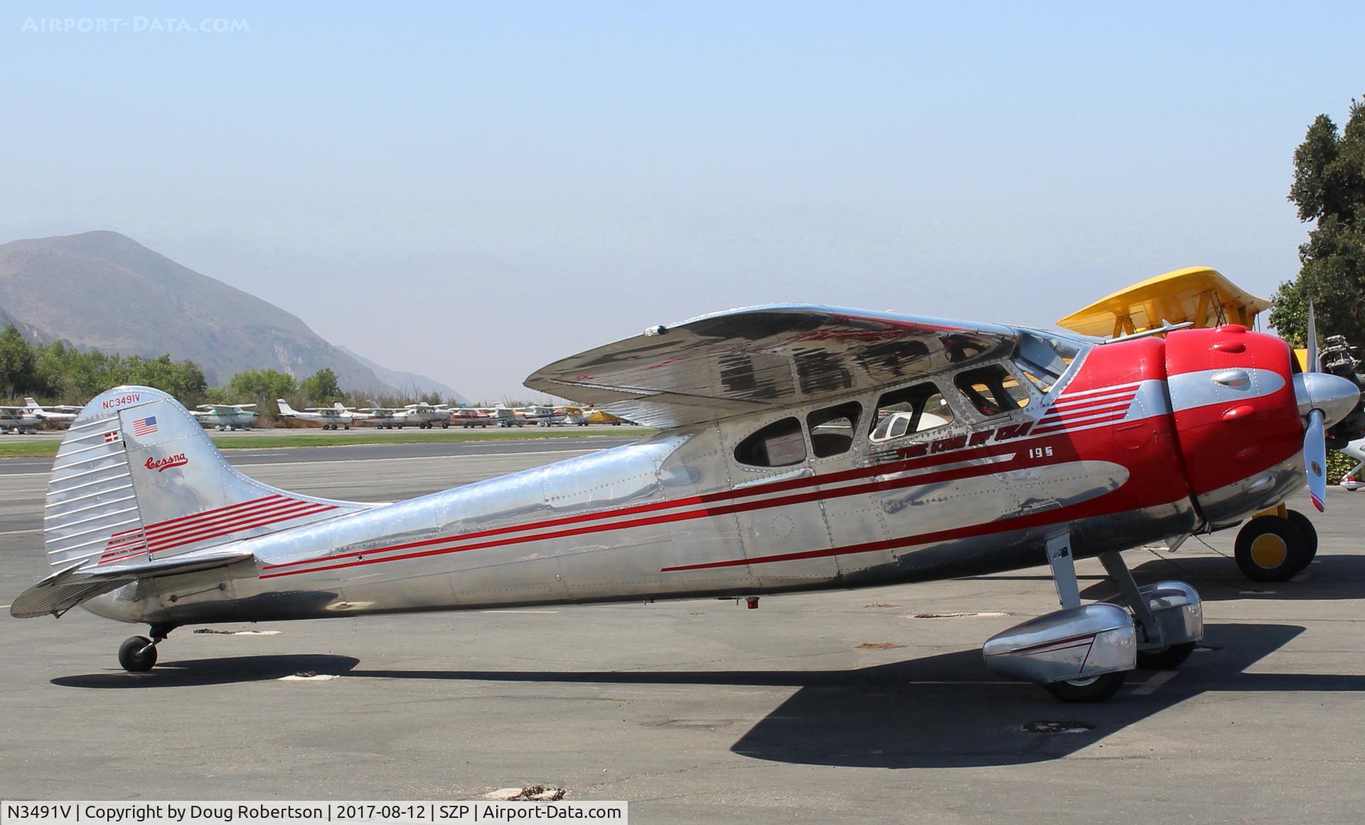 N3491V, 1948 Cessna 195 C/N 7195, 1948 Cessna 195 Businessliner, Jacobs L4/R755-7 245 Hp radial. Cessna 190 & 195 models were the last radial-engined aircraft they built. Impressive 69 year-old aircraft.