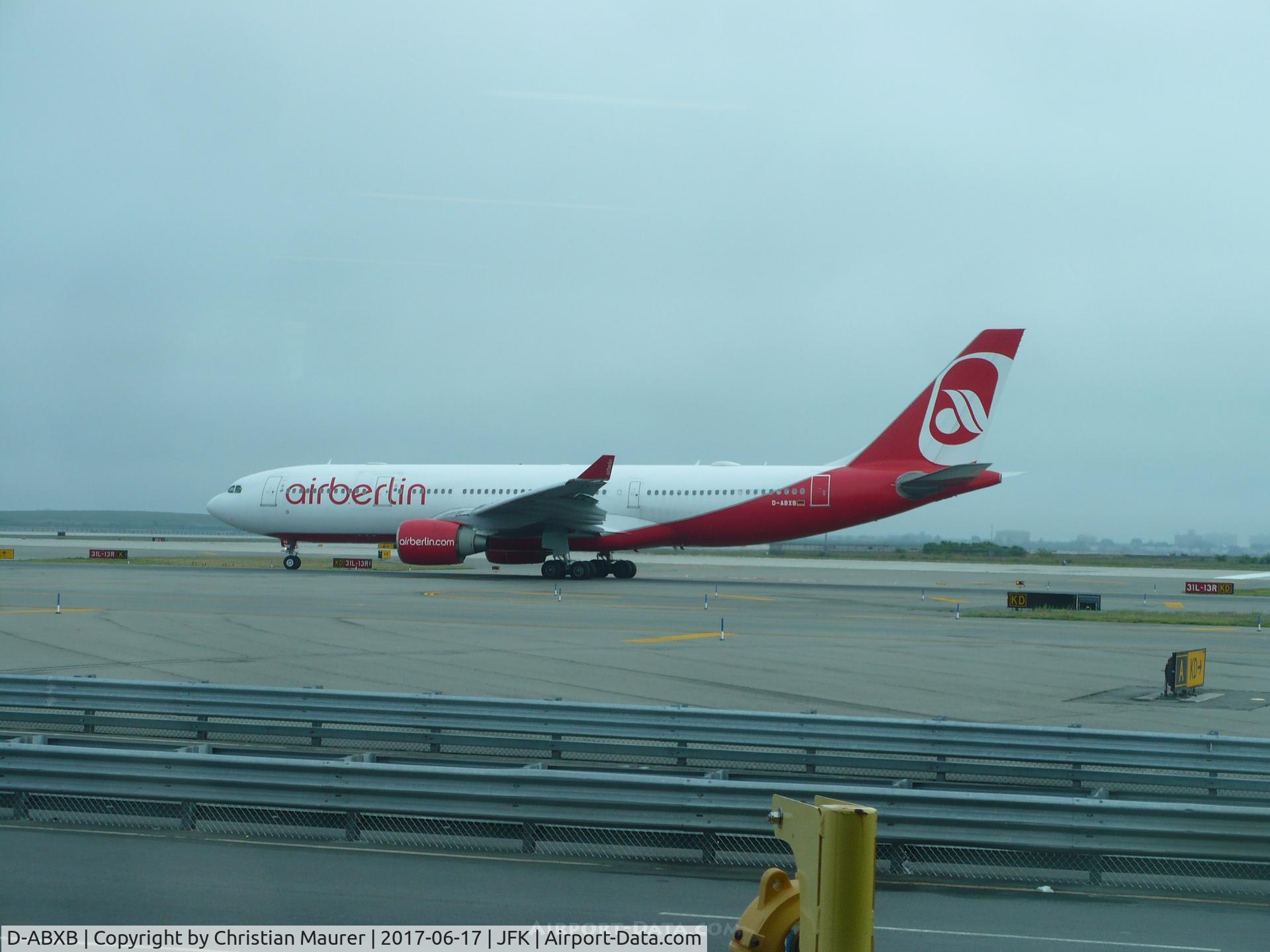D-ABXB, 2000 Airbus A330-223 C/N 322, Airbus A330-223