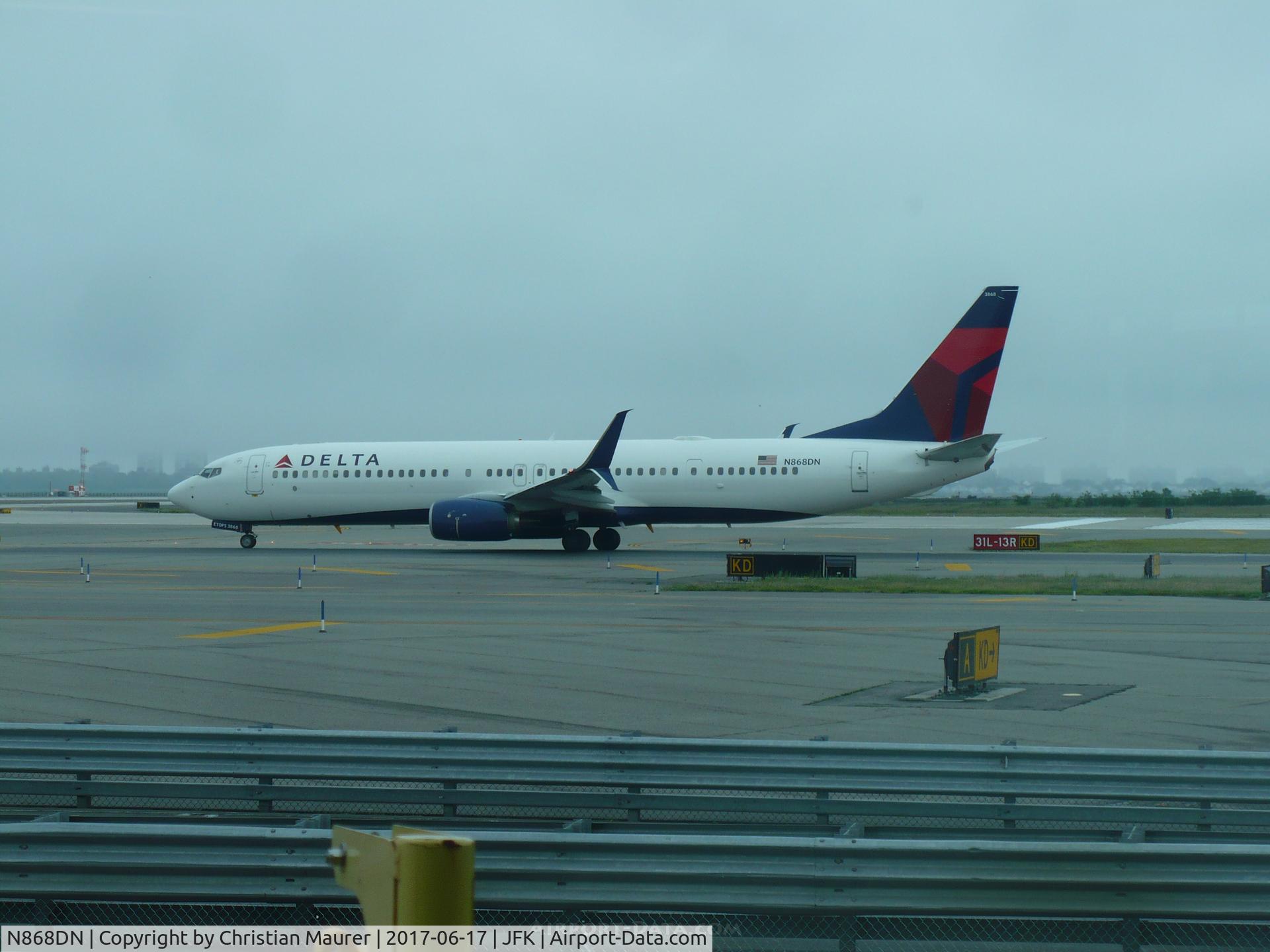 N868DN, 2016 Boeing 737-932/ER C/N 31978, Boeing 737-932ER ETOPS edition