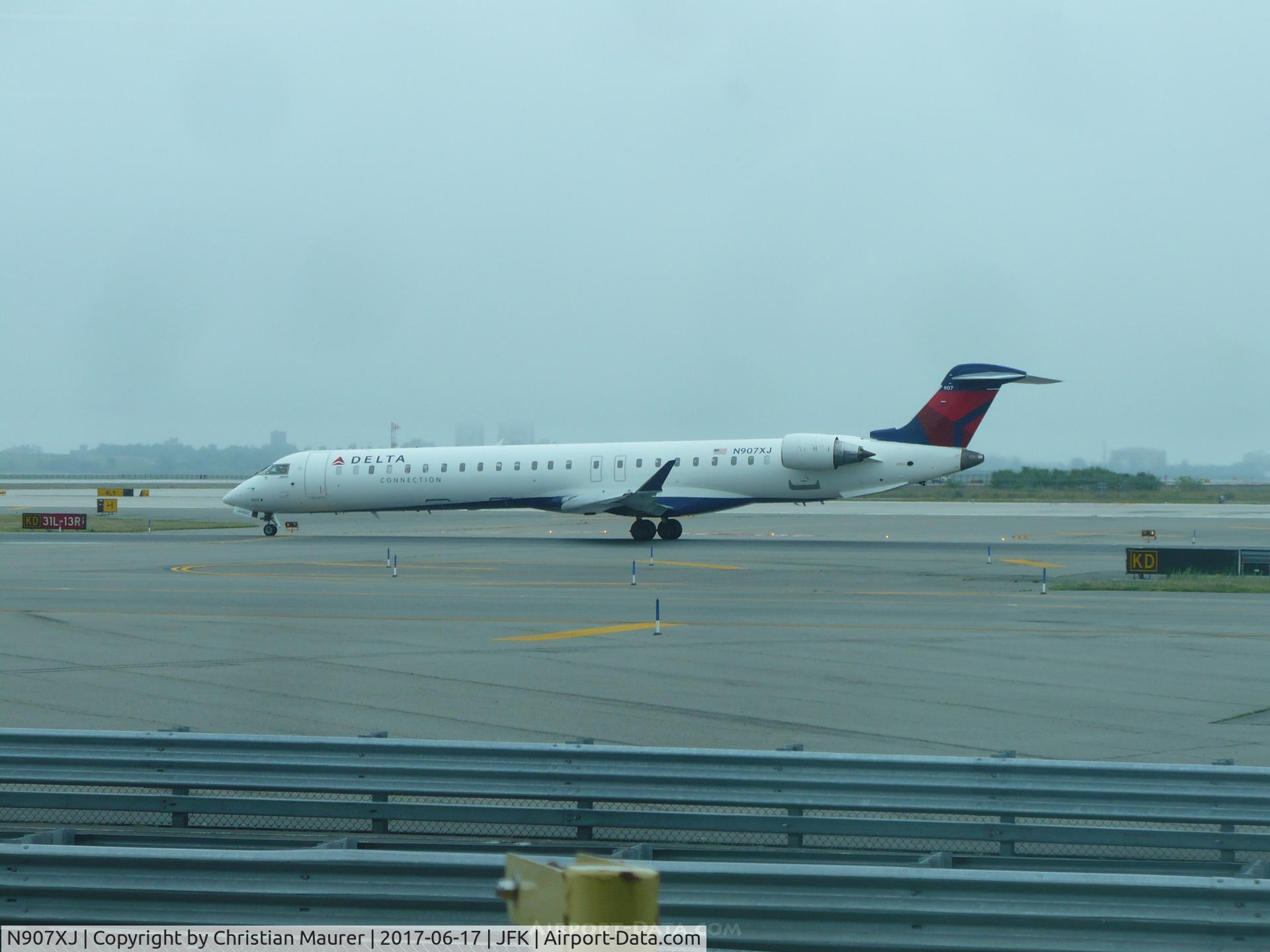 N907XJ, 2007 Bombardier CRJ-900ER (CL-600-2D24) C/N 15139, CRJ-900ER