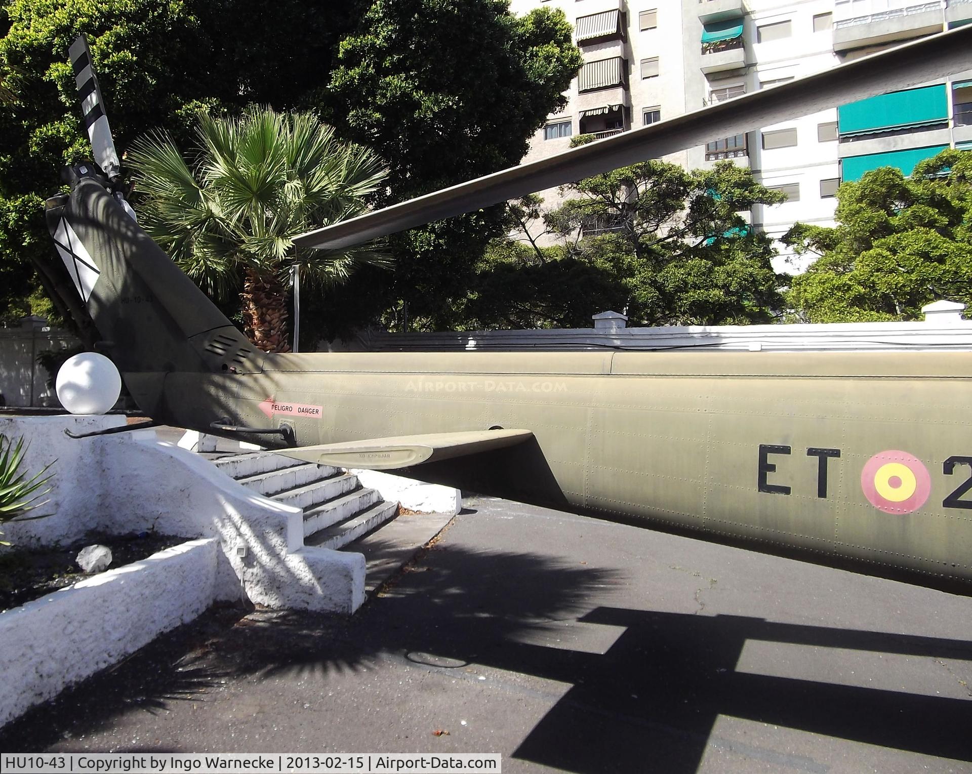 HU10-43, 1972 Bell UH-1H Iroquois C/N 13294, Bell UH-1H at the Museo Militar, Santa Cruz de Tenerife