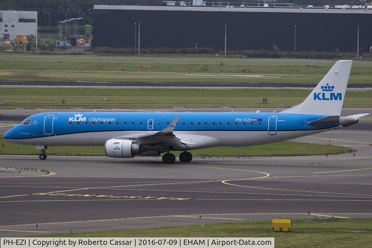 PH-EZI, 2009 Embraer 190LR (ERJ-190-100LR) C/N 19000322, Schiphol