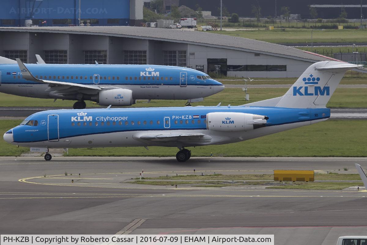 PH-KZB, 1996 Fokker 70 (F-28-070) C/N 11562, Schiphol