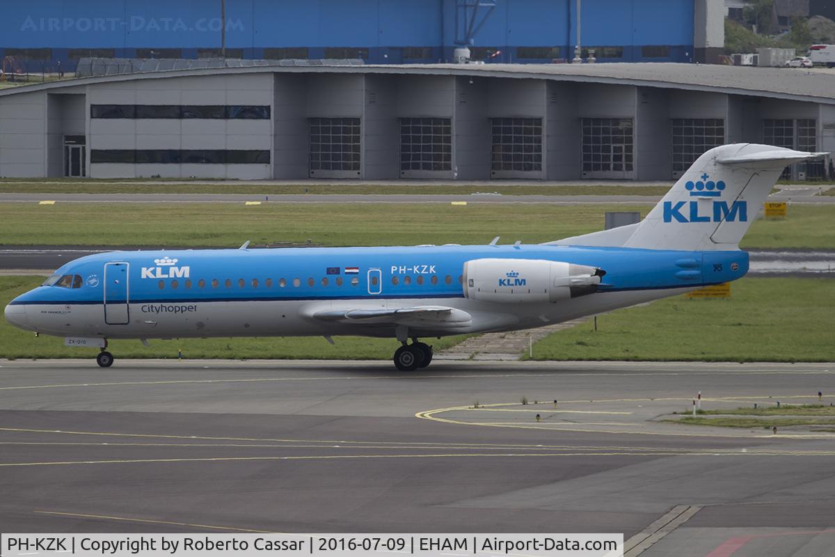 PH-KZK, 1997 Fokker 70 (F-28-0070) C/N 11581, Schiphol