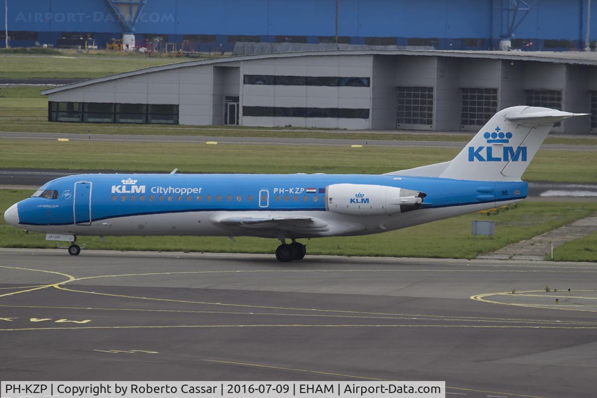 PH-KZP, 1995 Fokker 70 (F-28-0070) C/N 11539, Schiphol