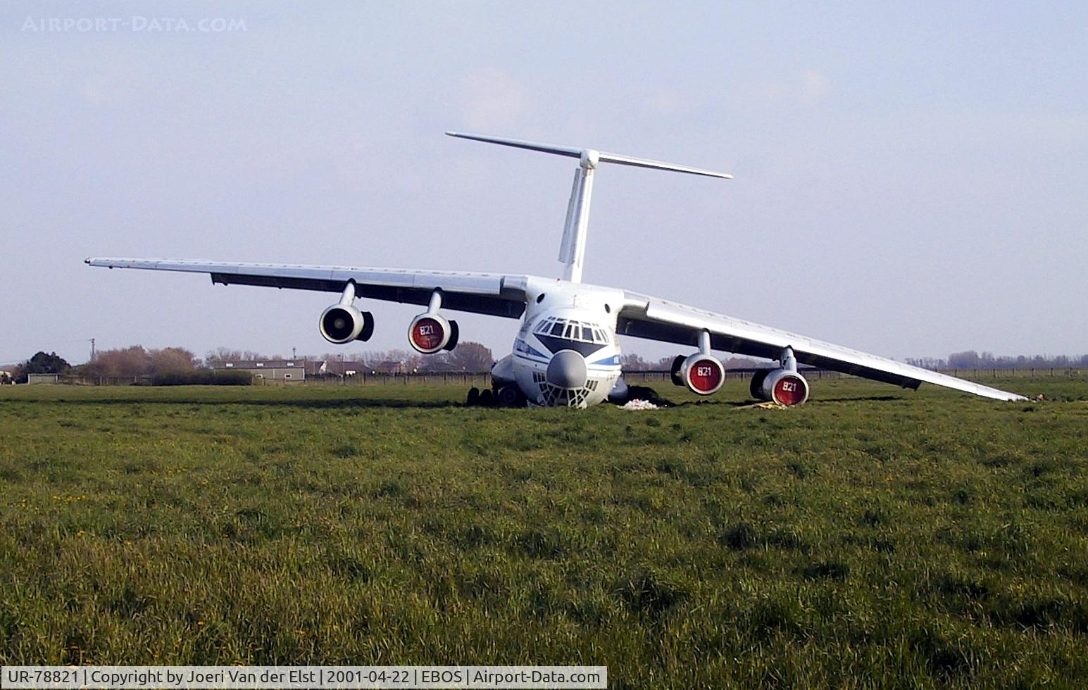 UR-78821, 1989 Ilyushin Il-76MD C/N 0093496914, Nosewheel malfunction, written off 18.04.2001