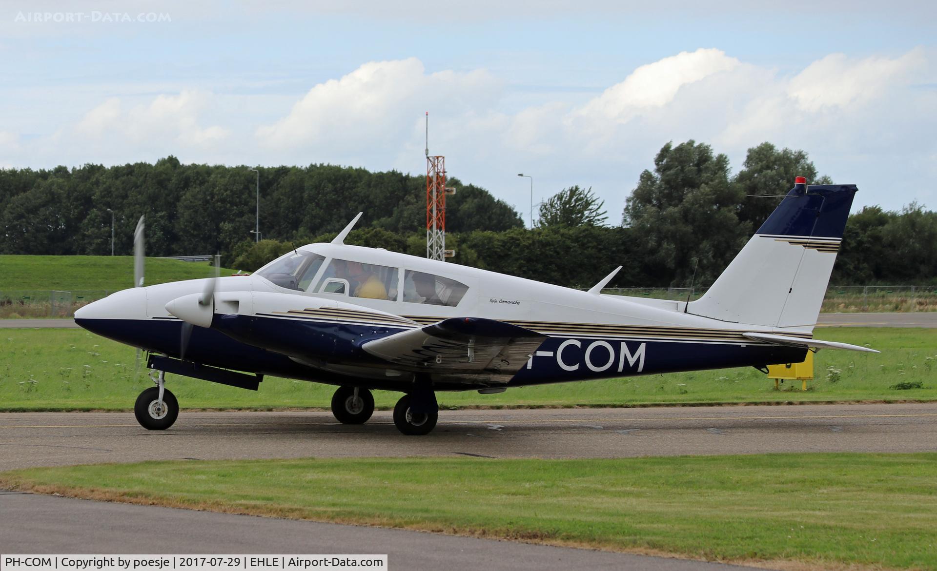 PH-COM, 1964 Piper PA-30-160 Twin Comanche Twin Comanche C/N 30-279, PH-COM