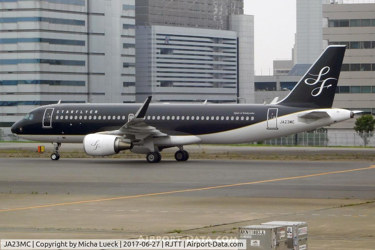 JA23MC, 2013 Airbus A320-214 C/N 5931, At Haneda