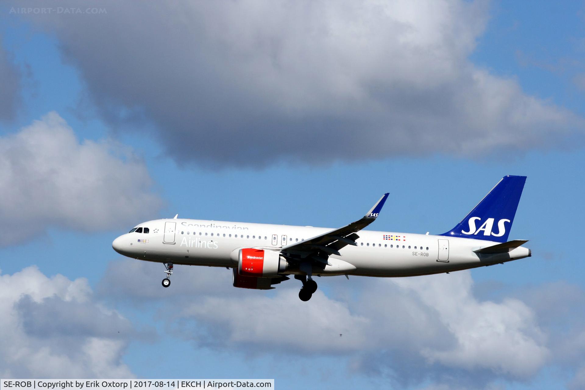 SE-ROB, 2017 Airbus A320-251N C/N 7676, SE-ROB landing rw 22L