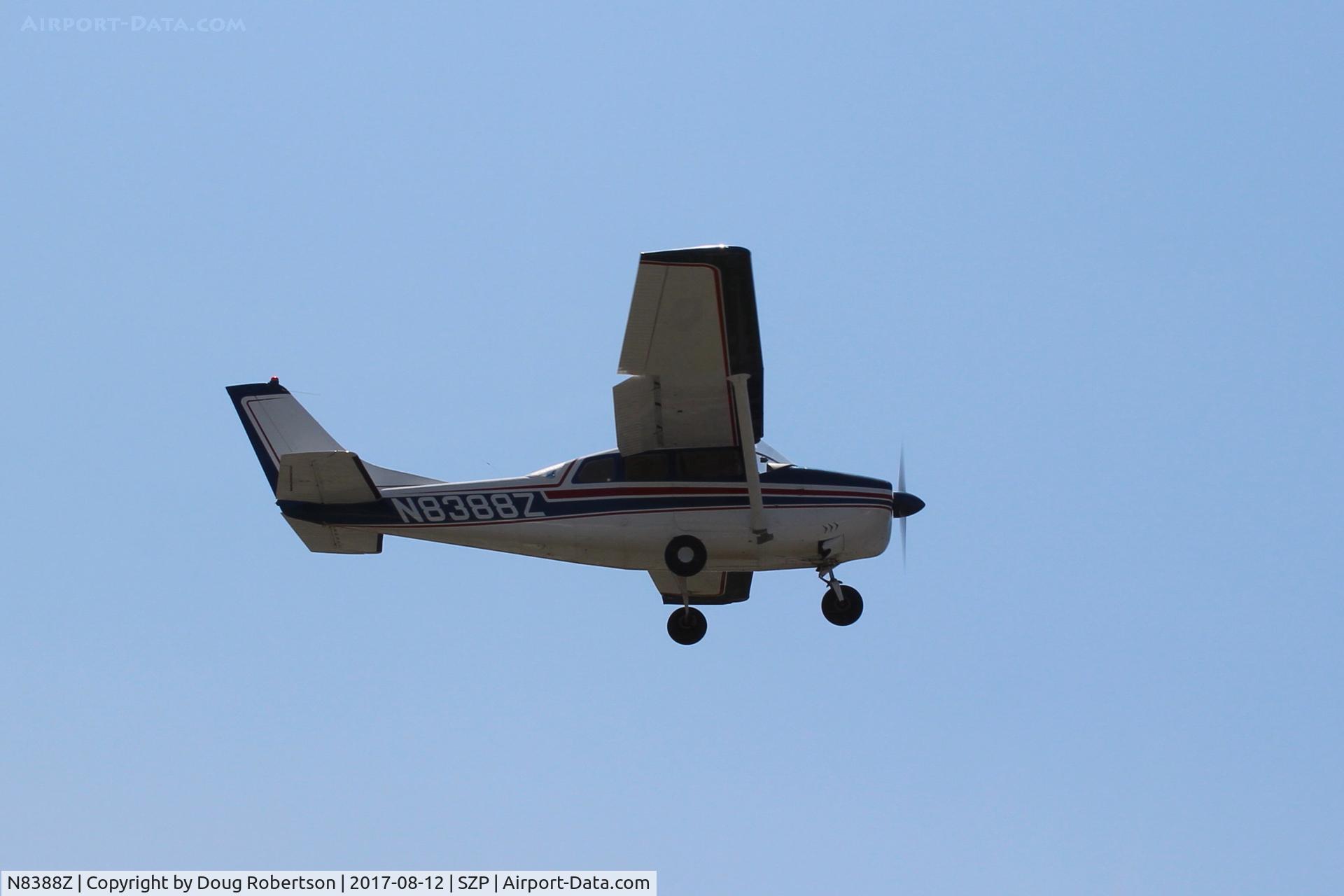 N8388Z, 1963 Cessna 210-5 C/N 205-0388, 1963 Cessna 210-5 (205)(fixed-gear version of 210C), Continental IO-470-E 260 Hp, overflight Rwy 22. Advantages-more interior room, lower insurance cost-no gear-up landings!