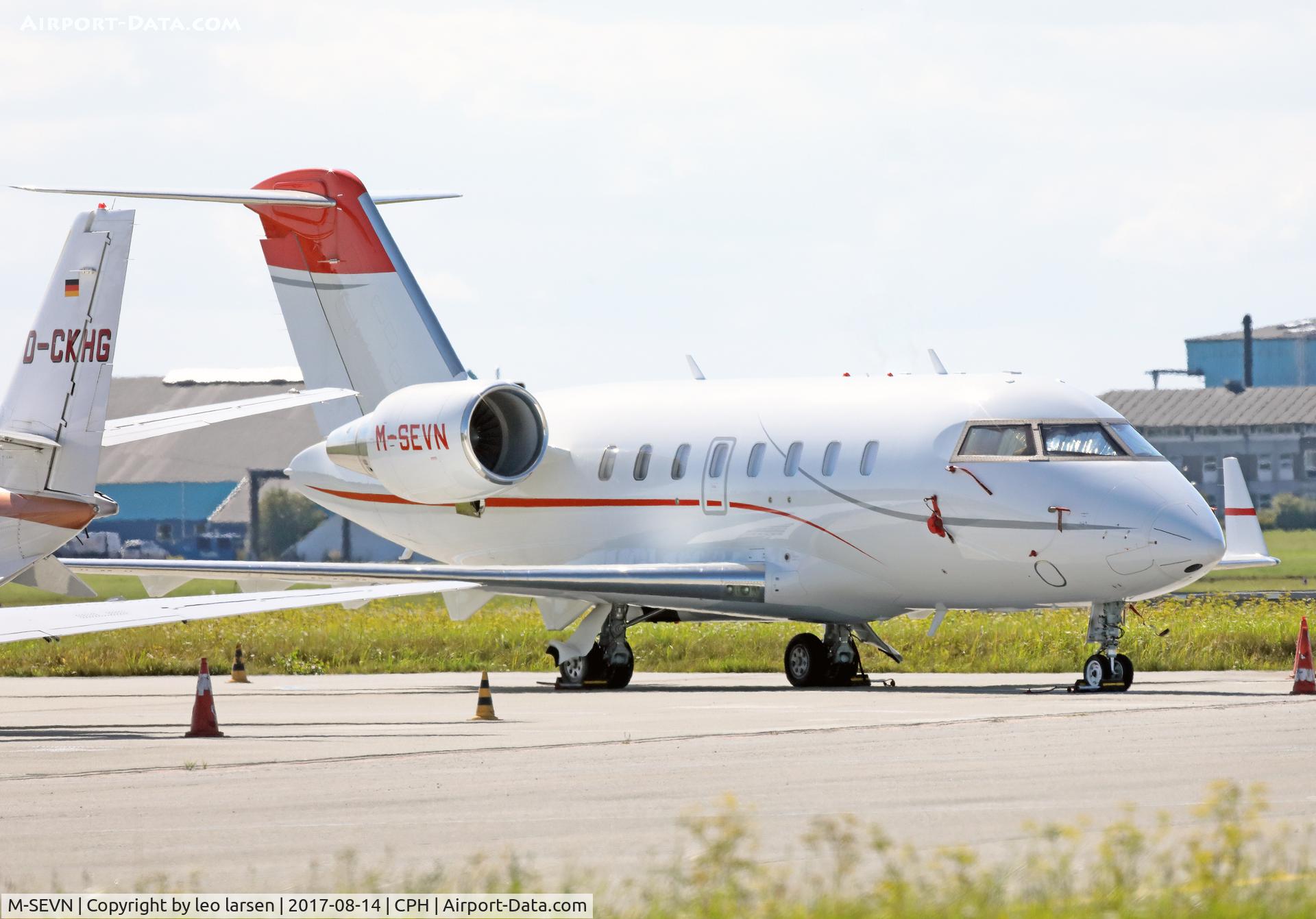 M-SEVN, 2013 Bombardier Challenger 605 (CL-600-2B16) C/N 5962, Copenhagen 14.8.2017