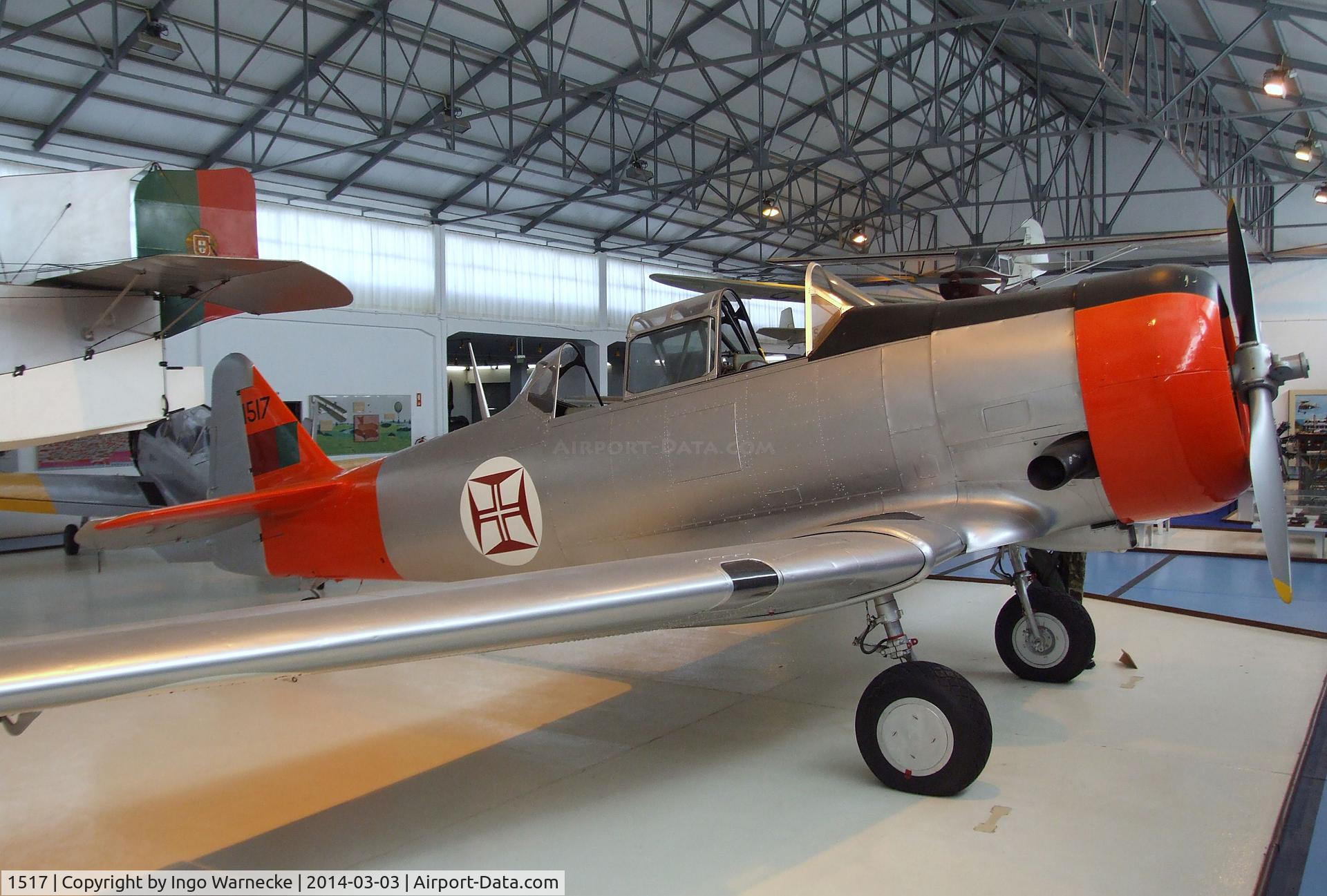 1517, North American AT-16 Harvard III C/N 88-14544 (41-33846), North American AT-16 Harvard III at the Museu do Ar, Alverca