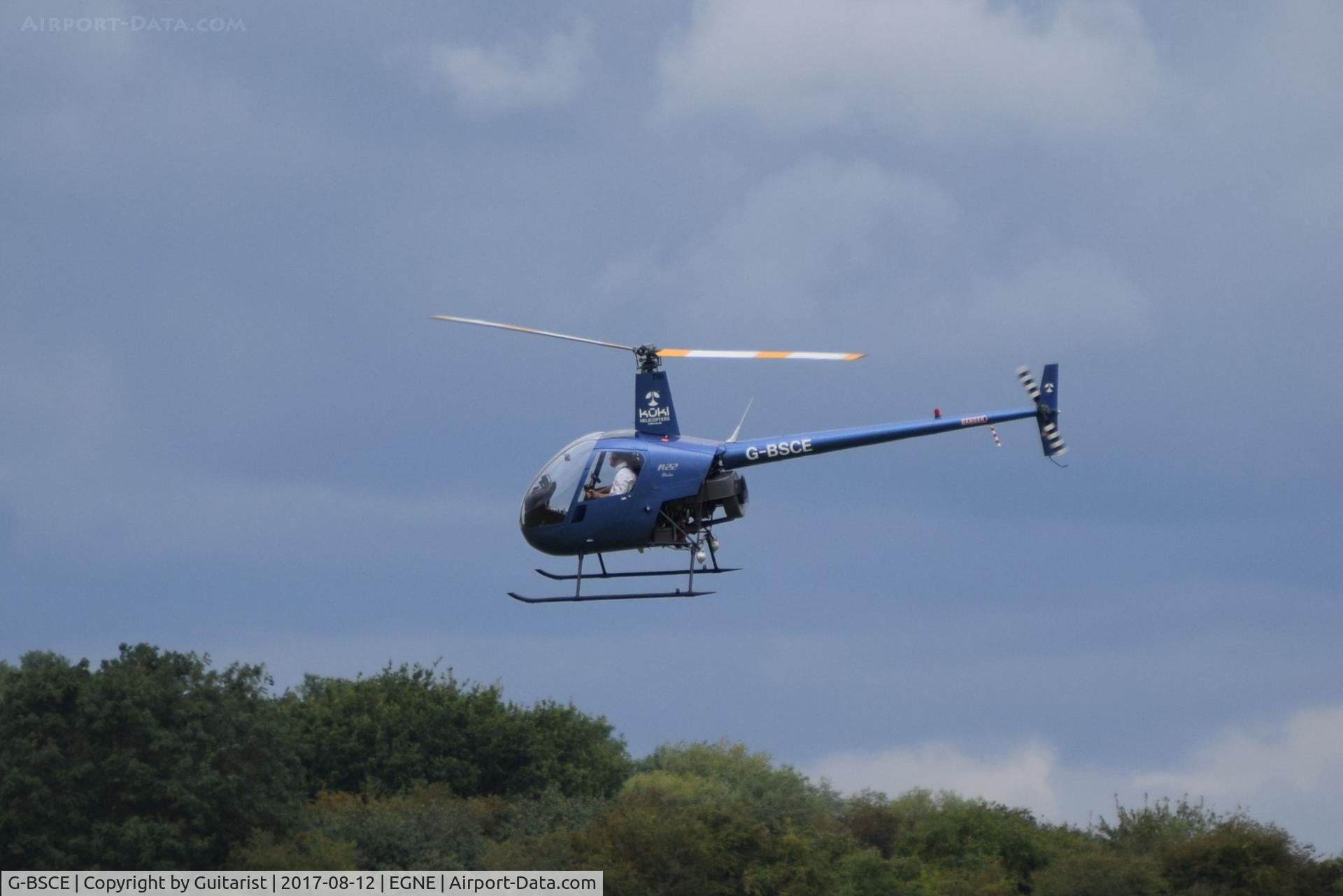 G-BSCE, 1989 Robinson R22 Beta C/N 1245, At Gamston