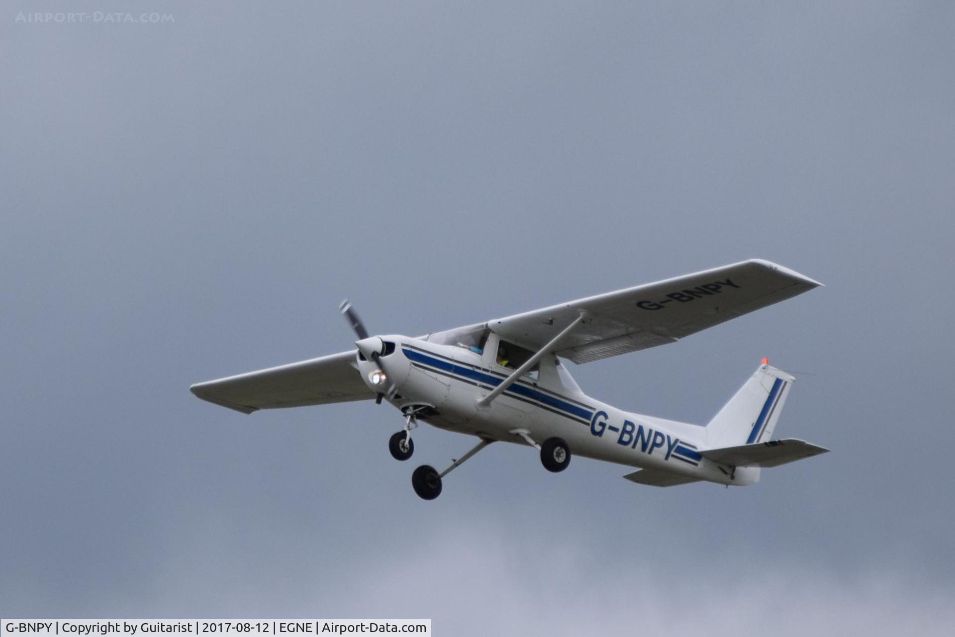 G-BNPY, 1977 Cessna 152 C/N 152-80249, At Gamston