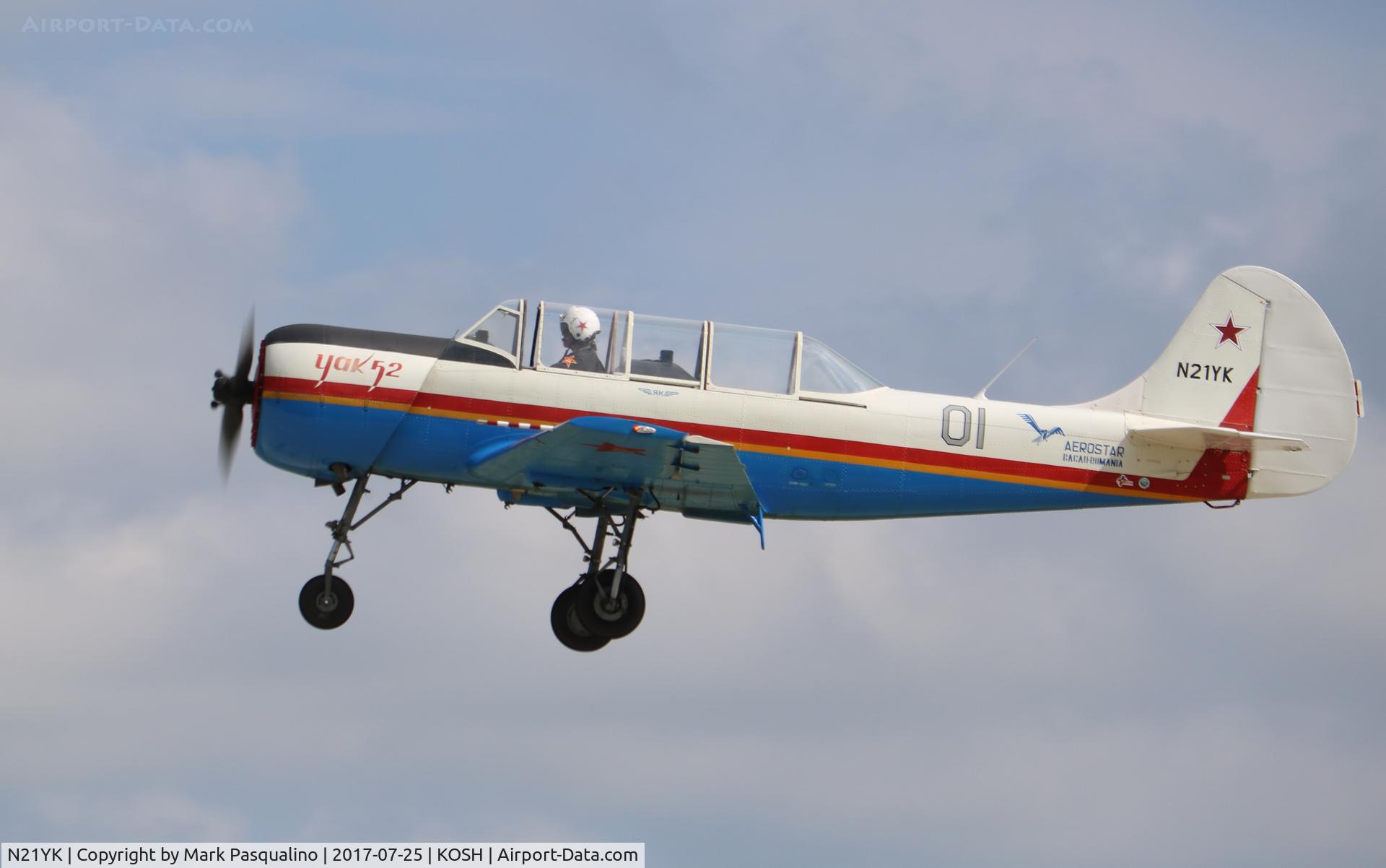 N21YK, 1992 Yakovlev Yak-52 C/N 9211609/01, YAK-52