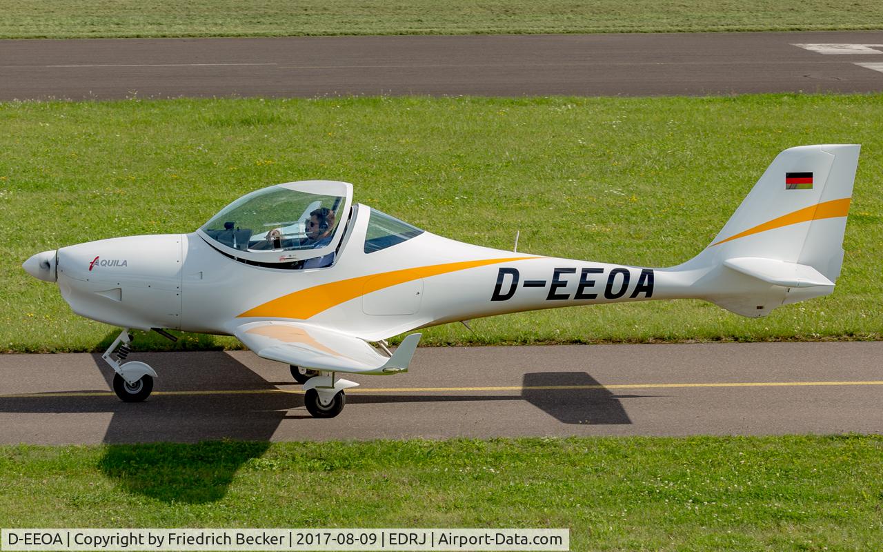 D-EEOA, 2012 Aquila A210 (AT01) C/N AT01-253, taxiing to the parking area