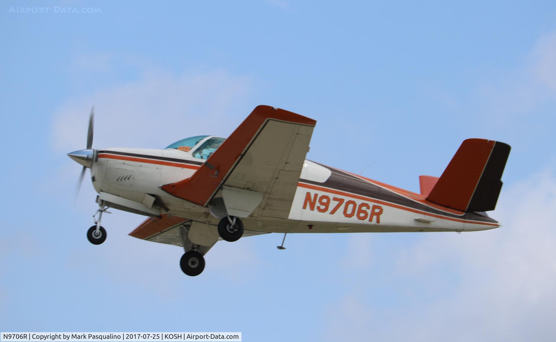 N9706R, 1959 Beech M35 Bonanza C/N D-6249, Beech M35
