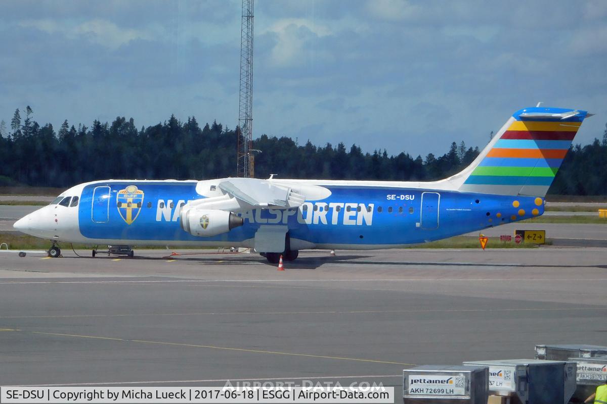 SE-DSU, 1994 British Aerospace Avro 146-RJ100 C/N E3248, At Gothenburg