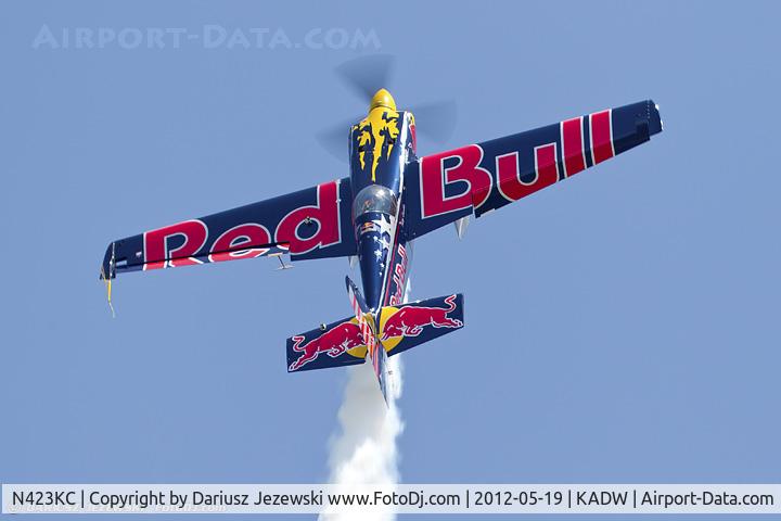 N423KC, 2009 Zivko Edge 540 C/N 0044, Zivko Aeronautics Inc EDGE 540  C/N 0044 - Michael Goulian, N423KC