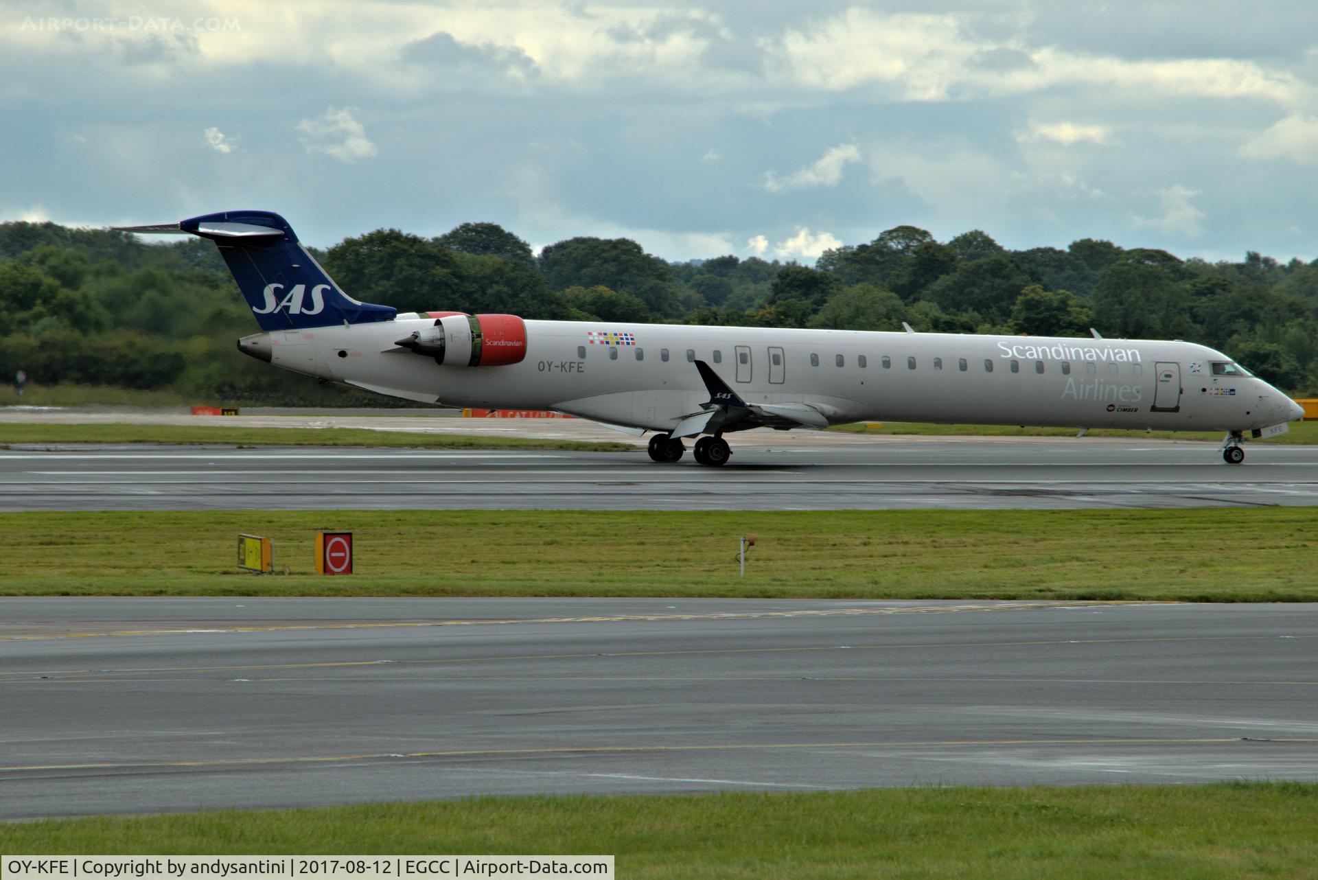 OY-KFE, 2009 Bombardier CRJ-900ER (CL-600-2D24) C/N 15224, just landed on runway 23R