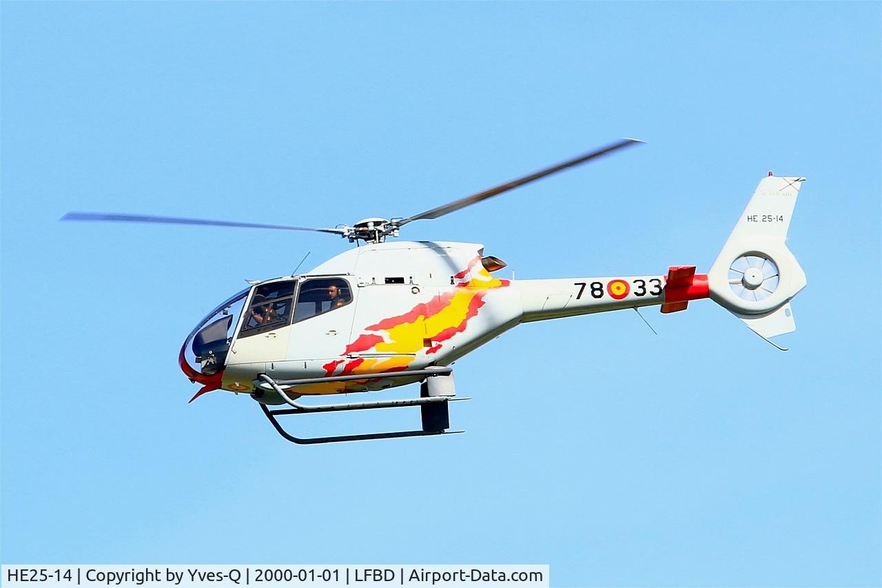 HE25-14, 2001 Eurocopter EC-120B Colibri C/N 1231, Spanish ASPA Team Eurocopter EC-120B Colibri, Take off rwy 23, Bordeaux-Mérignac Air Base 106 (LFBD-BOD) Open day 2017
