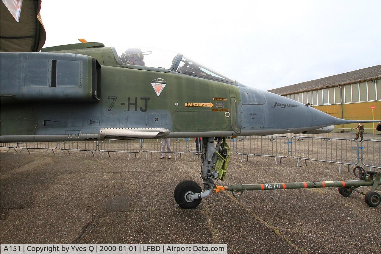 A151, Sepecat Jaguar A C/N A151, Sepecat Jaguar A, Preserved at Bordeaux-Mérignac Air Base 106(LFBD-BOD)