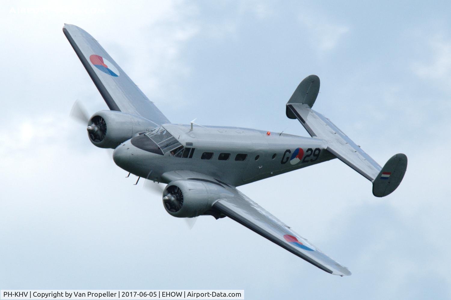 PH-KHV, 1952 Beech Expeditor 3NM (D18S) C/N A-904/CA-254, Flypast of the Beechcraft D18S-3NM of the 