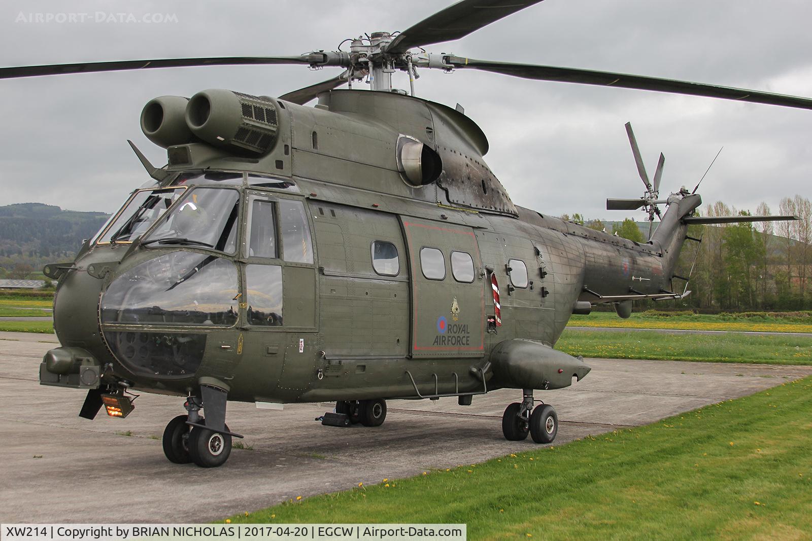 XW214, 1971 Westland Puma HC.1 C/N 1120, Refueling at Welshpool.