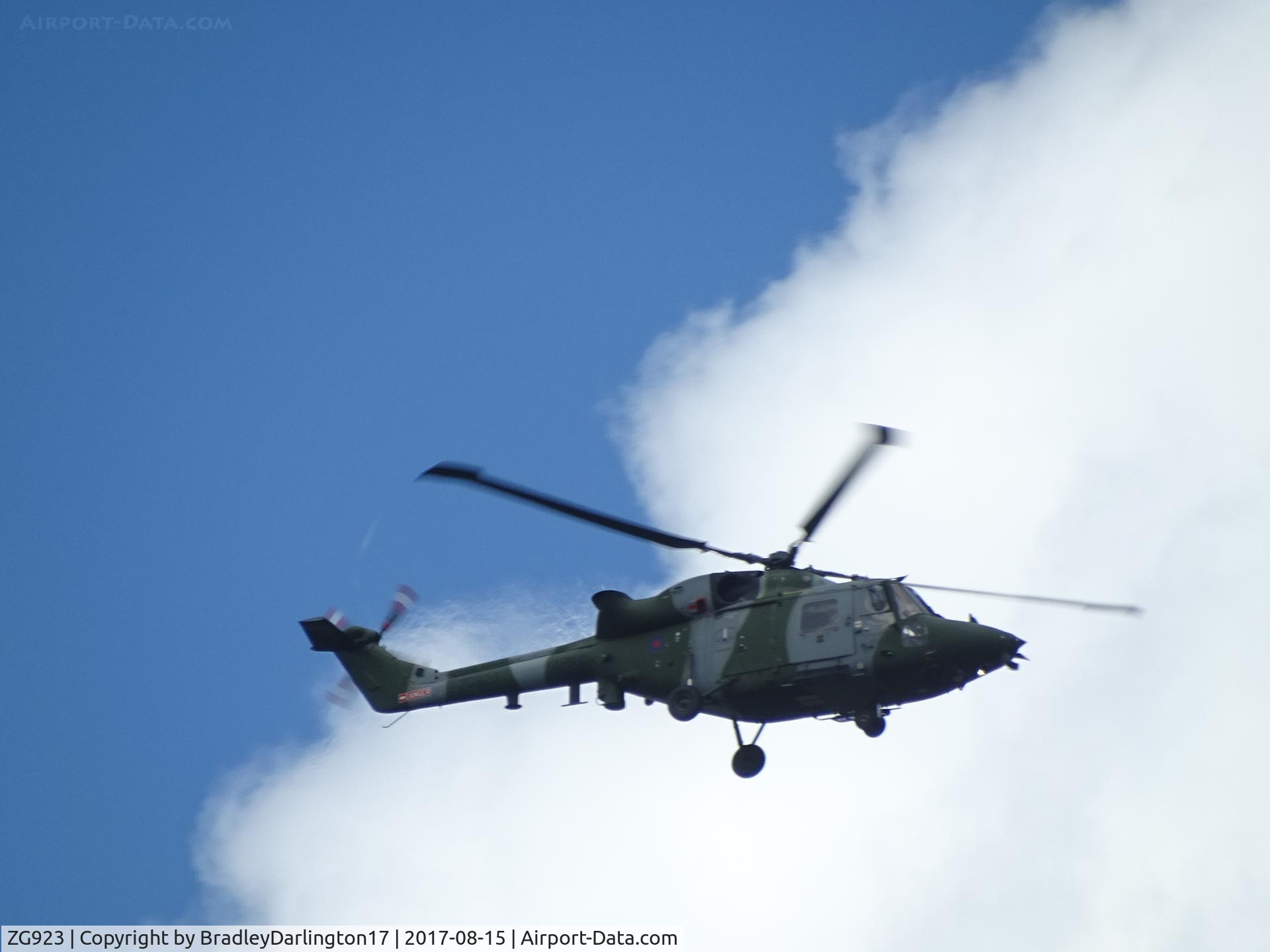 ZG923, Westland Lynx AH.9A C/N 362, sorry for the unclear pic... (ZG923)