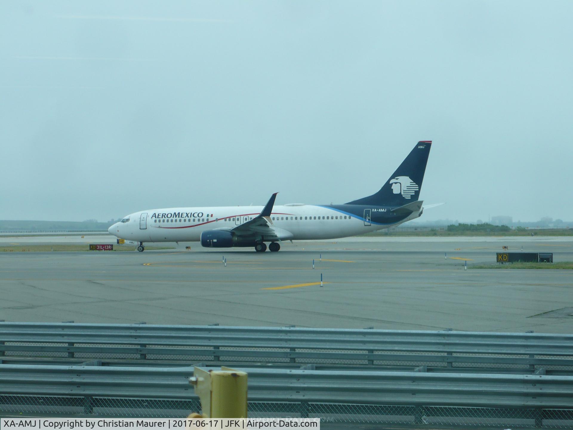 XA-AMJ, 2012 Boeing 737-852 C/N 36701, Boeing 737-800