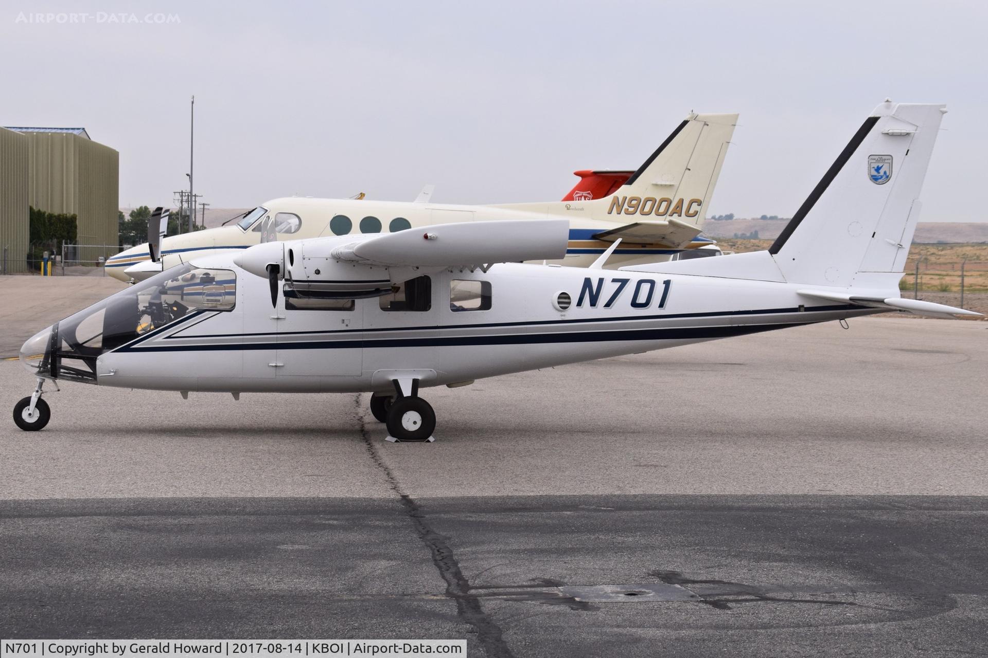N701, 1990 Partenavia P-68 Observer 2 C/N 390-03-0B2, Parked on the south GA ramp.
