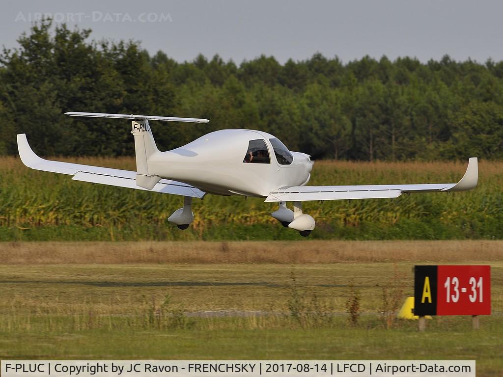 F-PLUC, Dyn'Aero MCR-4S 2002 C/N 26, take off runway 13