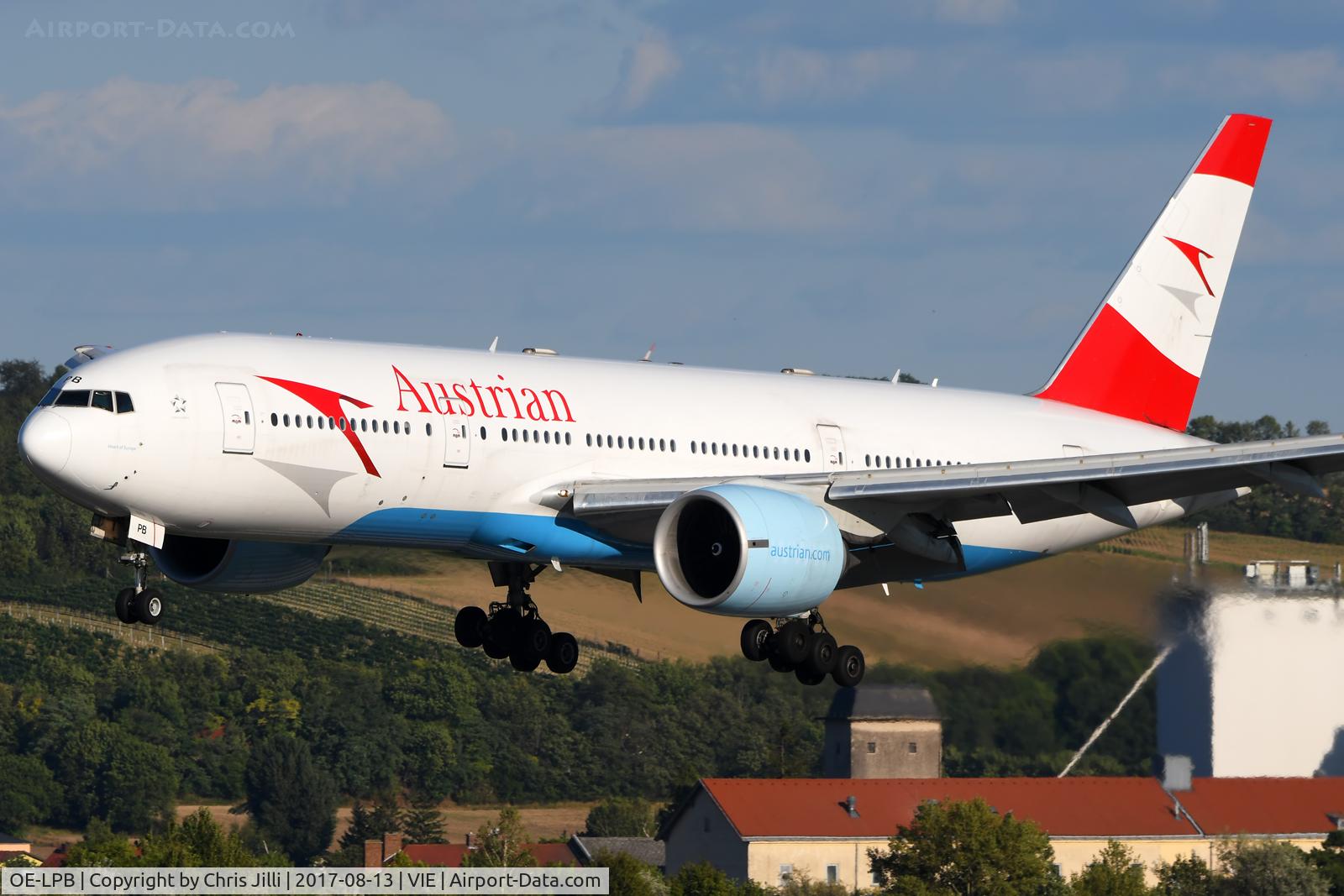 OE-LPB, 1998 Boeing 777-2Z9/ER C/N 28699, Austrian AIrlines