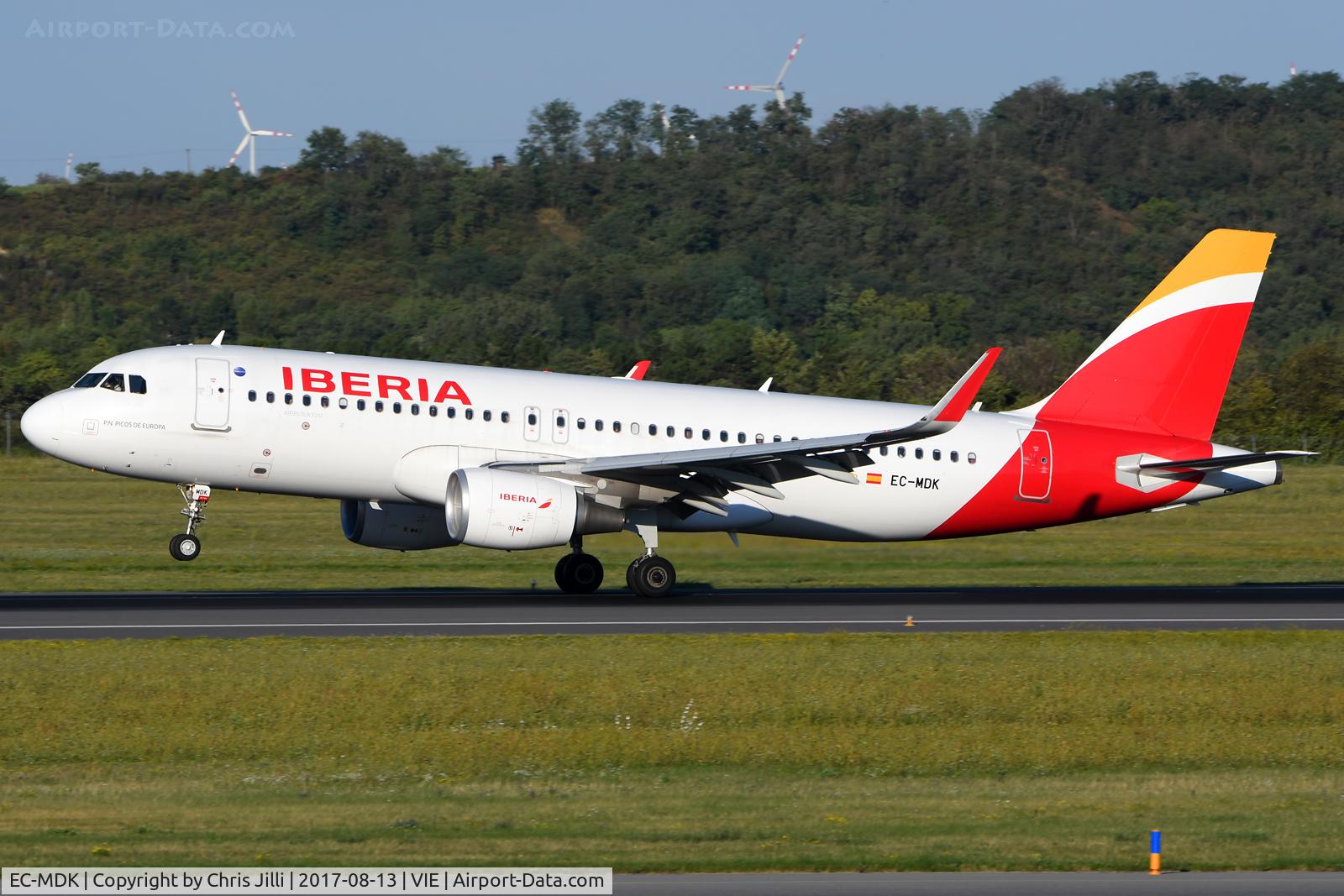 EC-MDK, 2014 Airbus A320-214 C/N 6328, Iberia