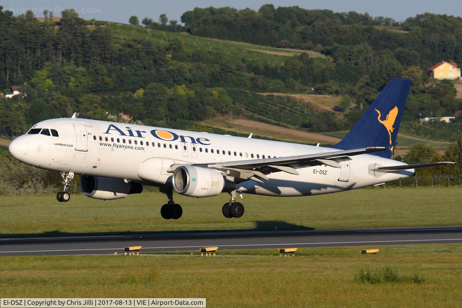 EI-DSZ, 2008 Airbus A320-216 C/N 3695, Air ONe