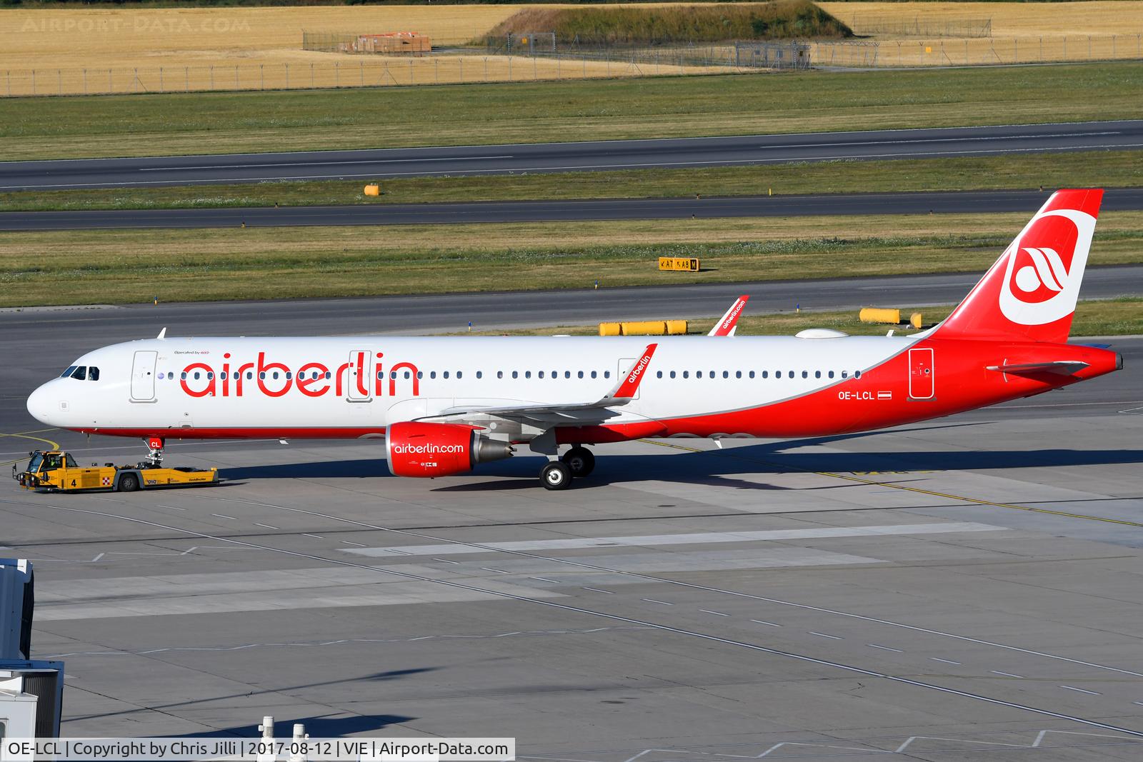 OE-LCL, 2014 Airbus A321-211 C/N 6168, NIKI